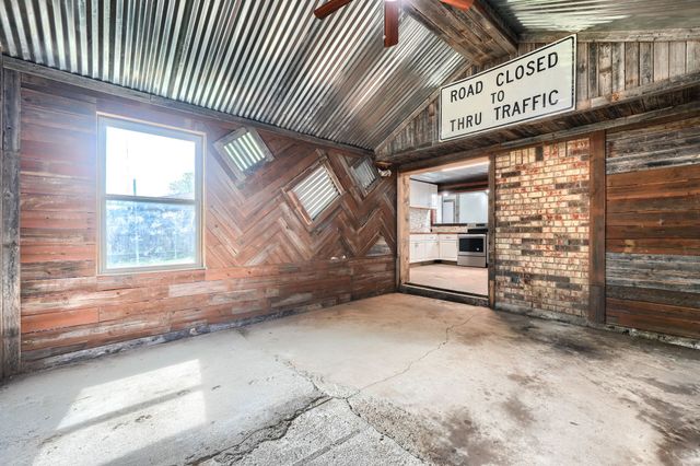 736 Thedford Road, Seagoville, TX 75159