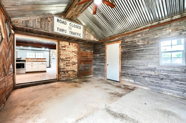 736 Thedford Road, Seagoville, TX 75159