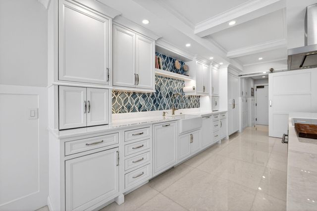2812 SE Dune Drive 1102, Stuart, FL 34996