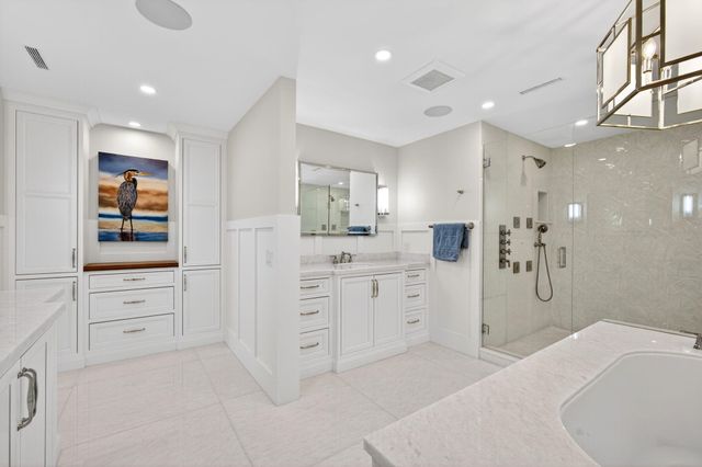 2812 SE Dune Drive 1102, Stuart, FL 34996
