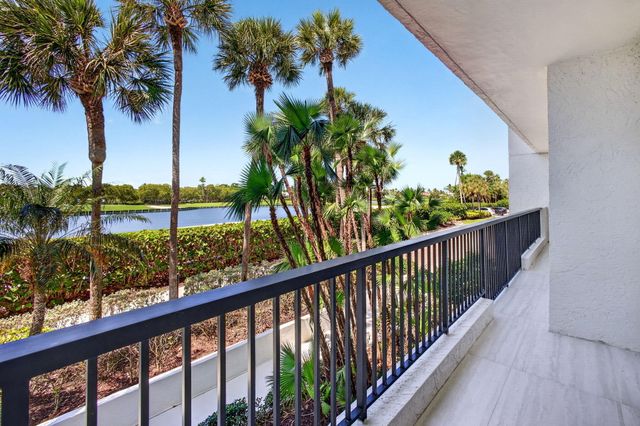 2812 SE Dune Drive 1102, Stuart, FL 34996