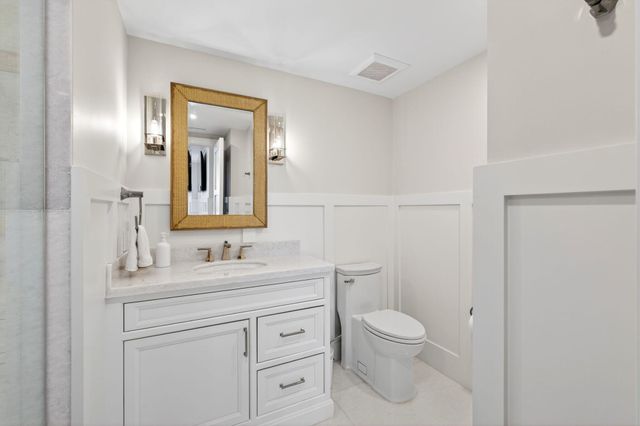 2812 SE Dune Drive 1102, Stuart, FL 34996