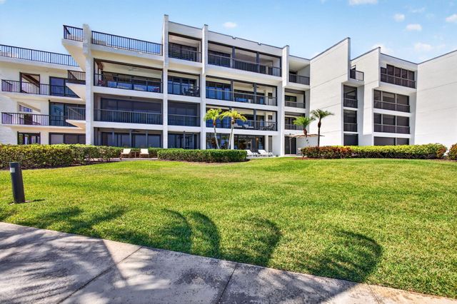 2812 SE Dune Drive 1102, Stuart, FL 34996