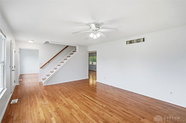 6265 Middleboro Road, Blanchester, OH 45107