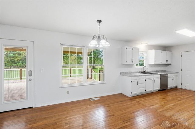 6265 Middleboro Road, Blanchester, OH 45107