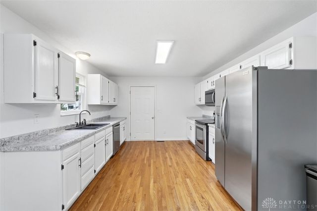 6265 Middleboro Road, Blanchester, OH 45107