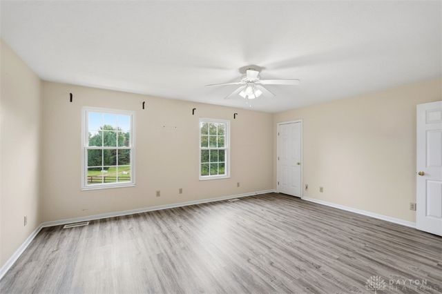 6265 Middleboro Road, Blanchester, OH 45107