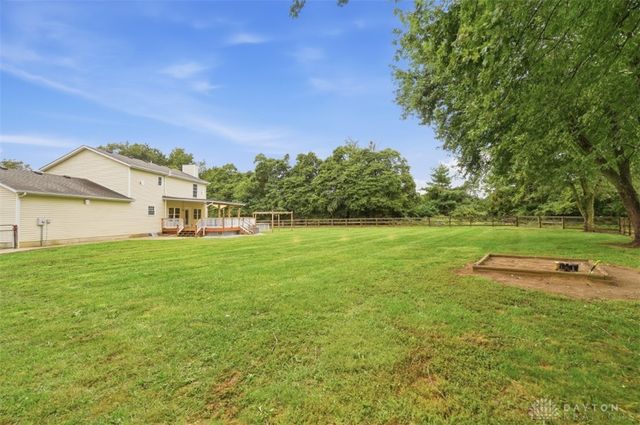 6265 Middleboro Road, Blanchester, OH 45107