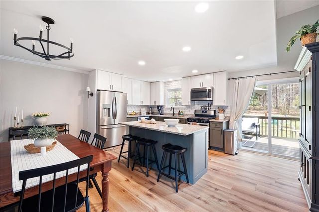 6748 Galts Ferry Road, Acworth, GA 30102