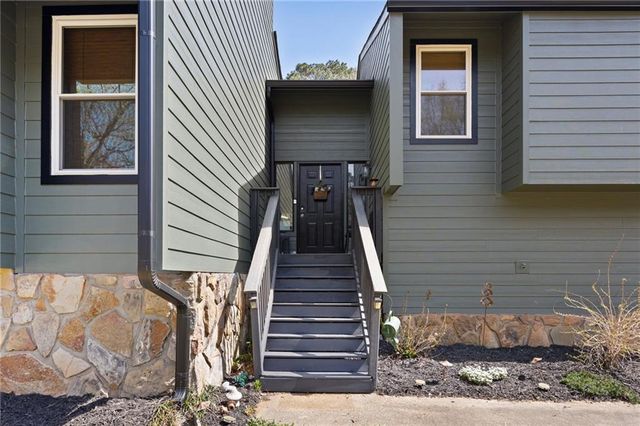 6748 Galts Ferry Road, Acworth, GA 30102