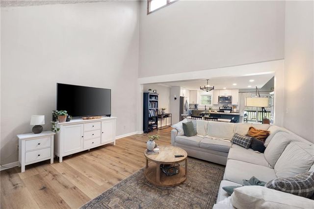 6748 Galts Ferry Road, Acworth, GA 30102