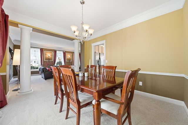 7033 Cunningham Drive, New Albany, OH 43054