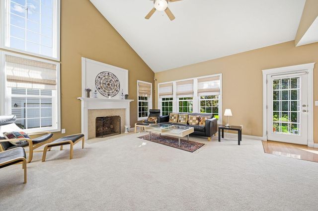 7033 Cunningham Drive, New Albany, OH 43054