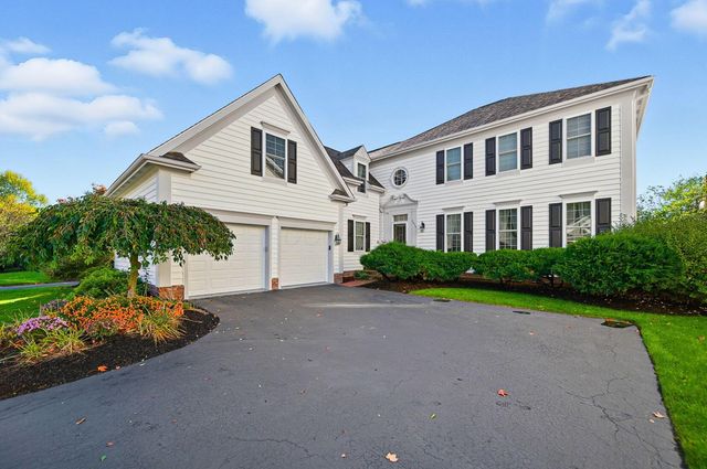 7033 Cunningham Drive, New Albany, OH 43054