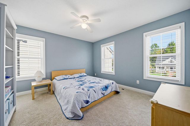 7033 Cunningham Drive, New Albany, OH 43054