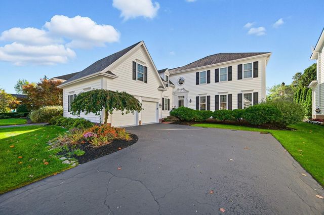 7033 Cunningham Drive, New Albany, OH 43054