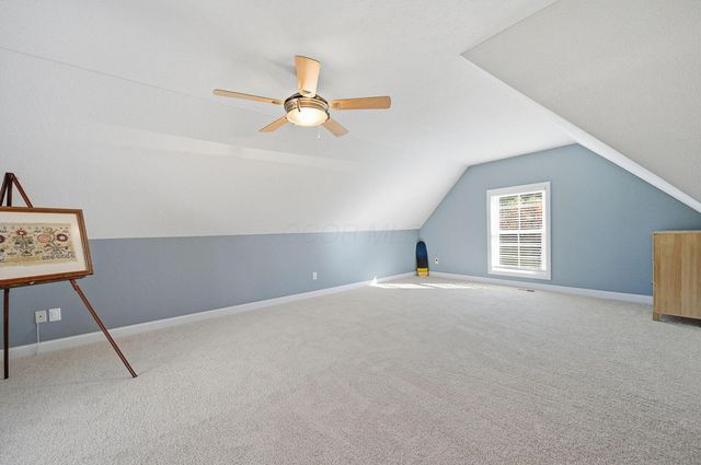 7033 Cunningham Drive, New Albany, OH 43054