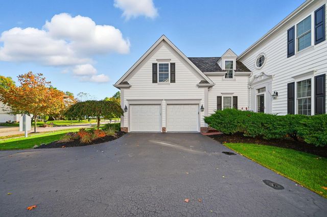 7033 Cunningham Drive, New Albany, OH 43054