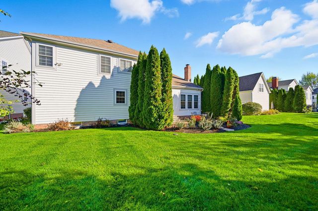 7033 Cunningham Drive, New Albany, OH 43054