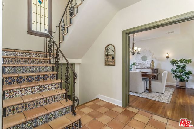 203 24th Street, Santa Monica, CA 90402