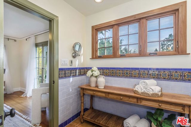 203 24th Street, Santa Monica, CA 90402