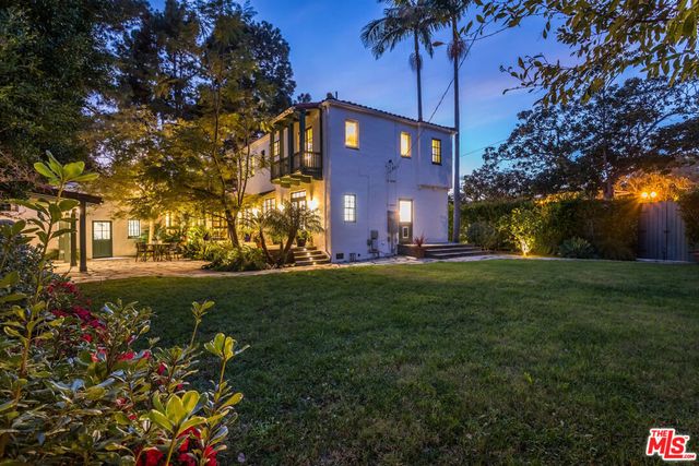 203 24th Street, Santa Monica, CA 90402