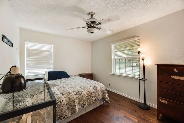 117 Myrtle Court, Hurst, TX 76053