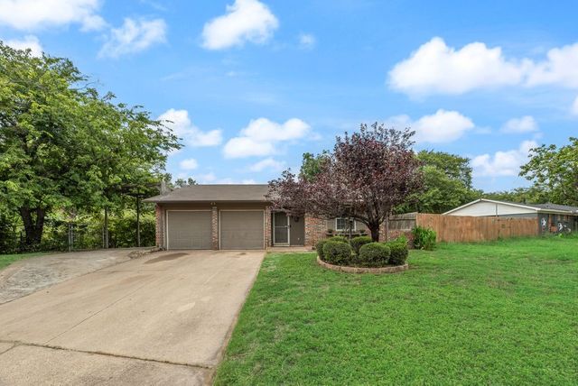 117 Myrtle Court, Hurst, TX 76053