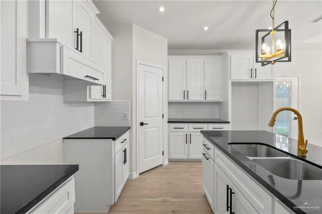 4309 Xenops, Mcallen, TX 78504