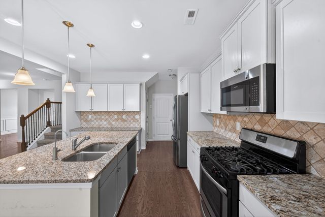 3026 Dove Ct, N, Spring Hill, TN 37174