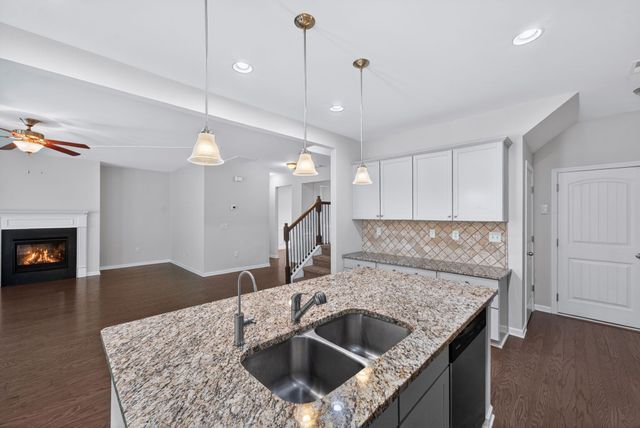 3026 Dove Ct, N, Spring Hill, TN 37174