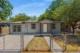 512 Vickers, San Antonio, TX 78211
