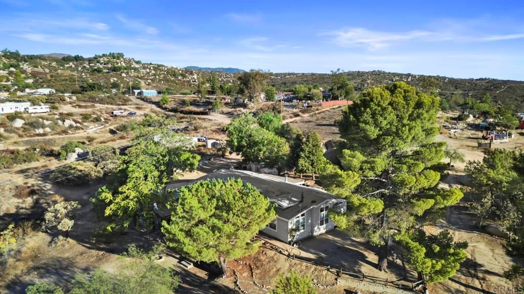 42550 Hall Road, Hemet, CA 92544 — exterior