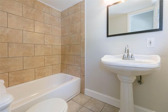 13410 LEE STREET, Dade City, FL 33525