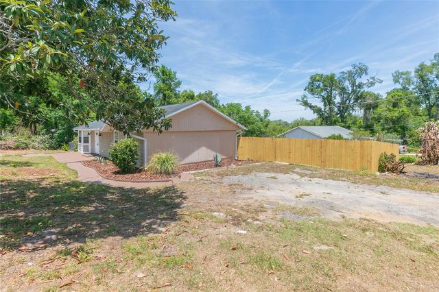 13410 LEE STREET, Dade City, FL 33525