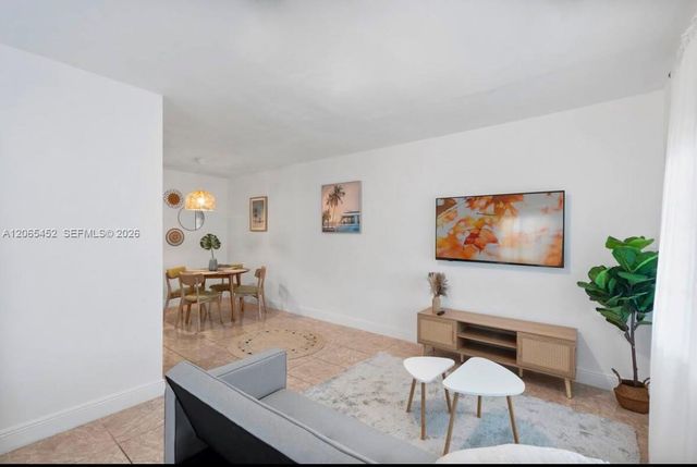 1947 NW 33rd St 1, Miami, FL 33142