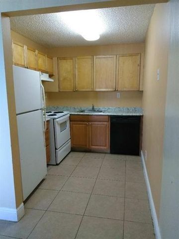 1205 Meadows Circle, Boynton Beach, FL 33436