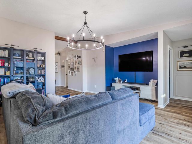 6810 Hunters Glen Drive, Fort Wayne, IN 46835