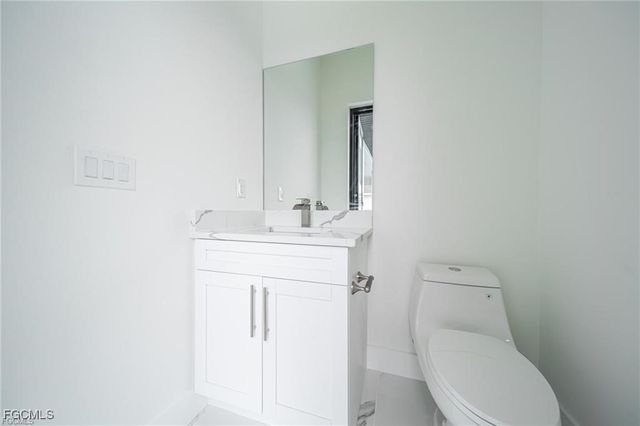 1447 SW 1st ST, Cape Coral, FL 33991