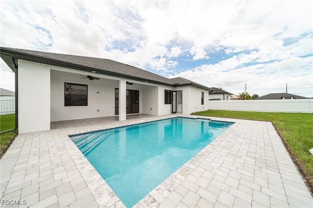 1447 SW 1st ST, Cape Coral, FL 33991