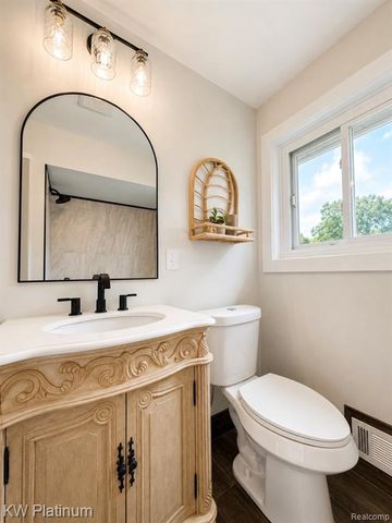 25718 Harmon Street, Saint Clair Shores, MI 48081