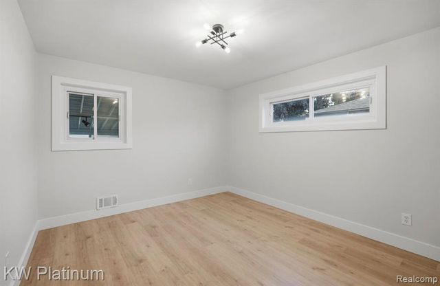 25718 Harmon Street, Saint Clair Shores, MI 48081