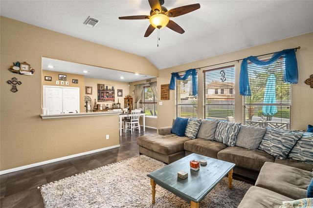 10407 Roman Hills Court, Houston, TX 77070