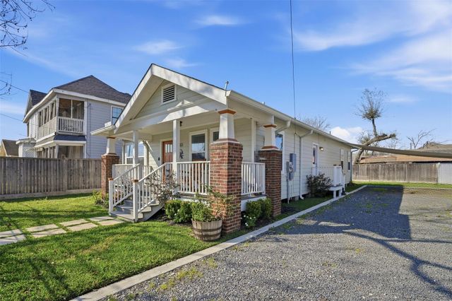 2613 Lorraine Street, Houston, TX 77026