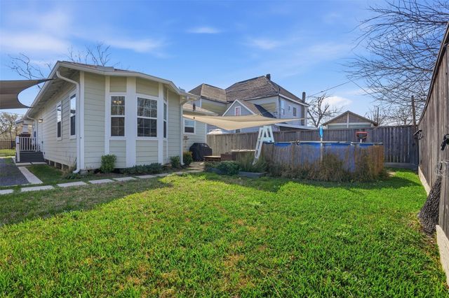 2613 Lorraine Street, Houston, TX 77026