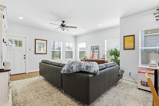 2613 Lorraine Street, Houston, TX 77026