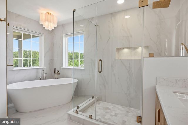 11360 SANDHURST PL, White Plains, MD 20695