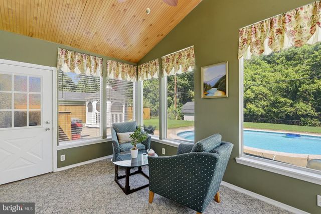 15746 POINTER RIDGE DR, Bowie, MD 20716