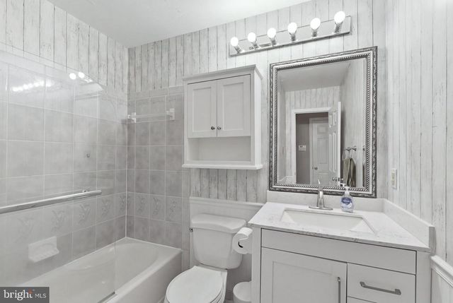 15746 POINTER RIDGE DR, Bowie, MD 20716