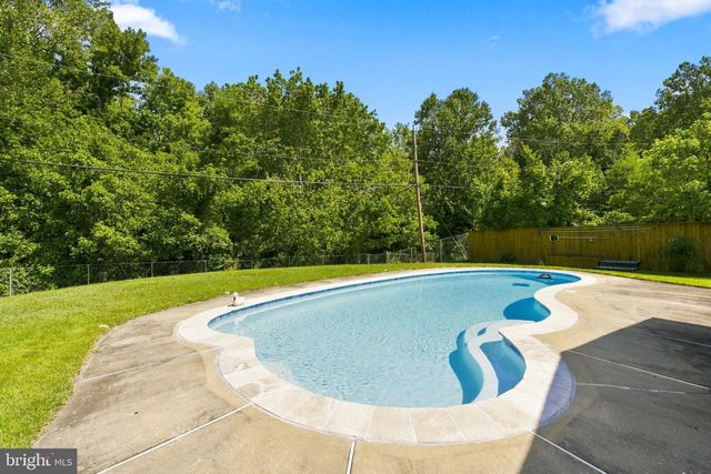 15746 POINTER RIDGE DR, Bowie, MD 20716